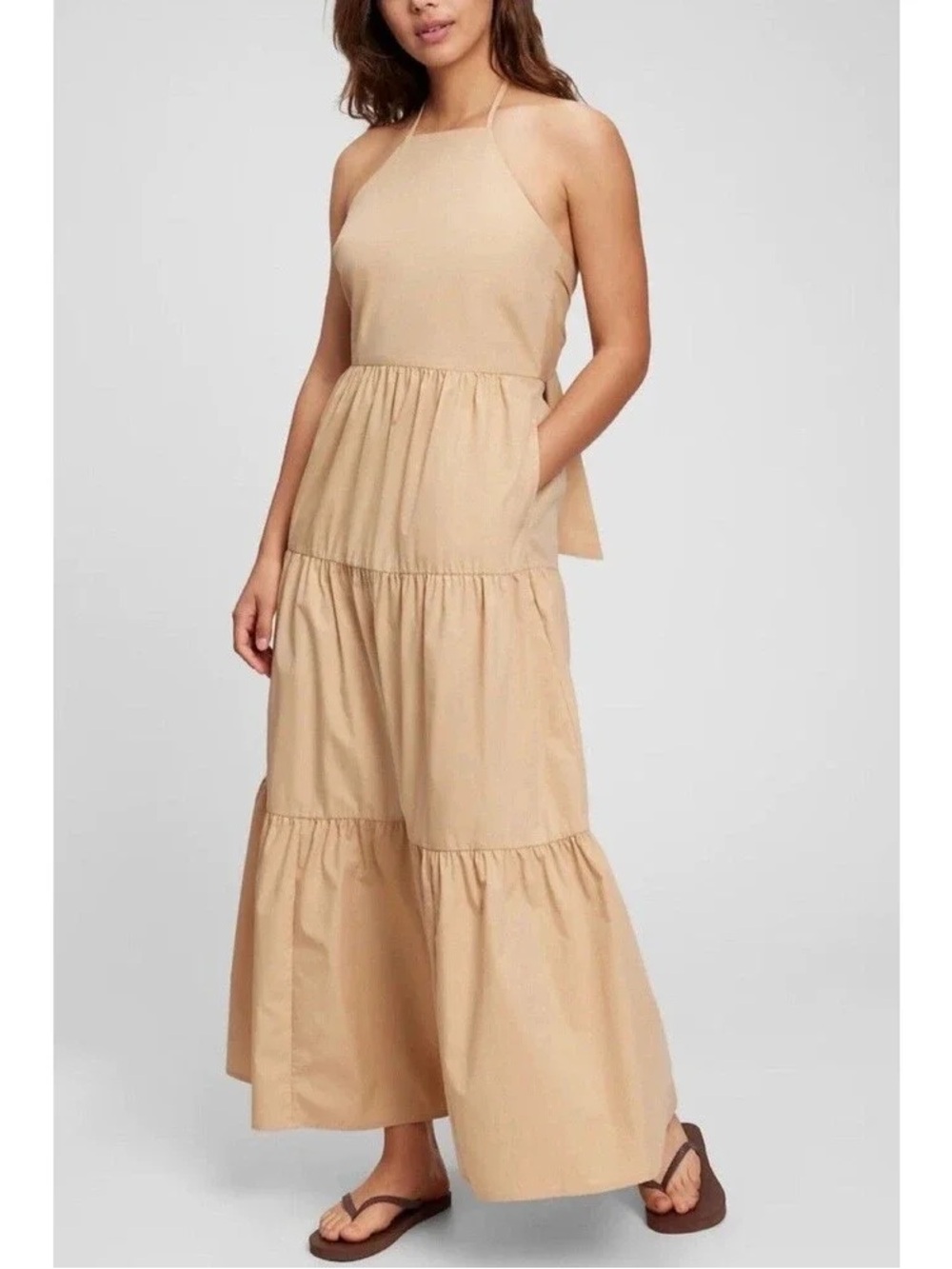 GAP NWT Tiered Halter Maxi Dress Tie Back Pockets Tan Size 4